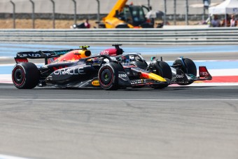 F1: Számítógépes hiba miatt bukta a dobogót a Red Bull
