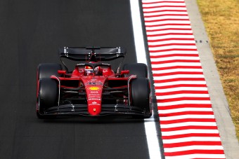 F1: Ki kell rúgni a Ferrari stratégiai főnökét! 