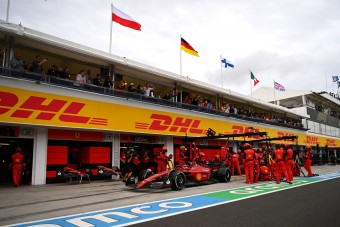 F1: Megvédte az elrontott hungaroringi stratégiát a Ferrari-főnök