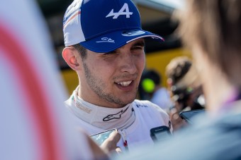 F1: Távirányítós autóval játszik a Magyar Nagydíj győztese