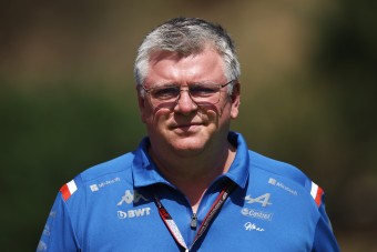 F1: Lángoson nevelkedett Alonso csapatfőnöke