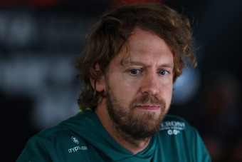 F1: Megfeddte Vettelt csapatfőnöke