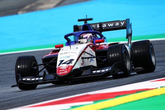 Magyar pilótát is értékelt az F1