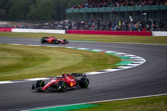 F1: Elismerték, csapatutasítás jöhet a Ferrarinál
