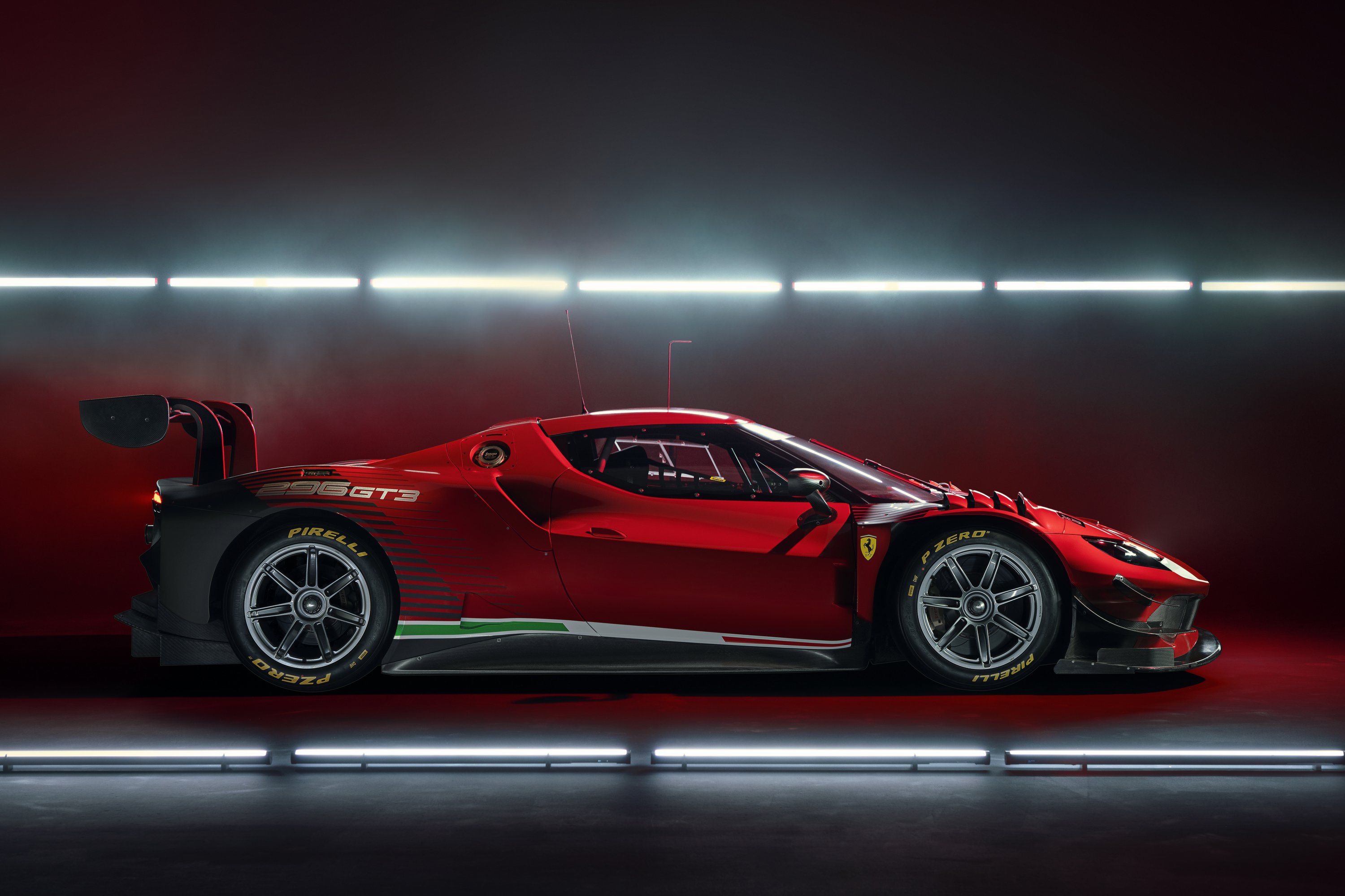 Itt az új Ferrari, nem az ereje adja el 6