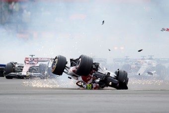 Hajszálon múlt az F1-es tragédia 