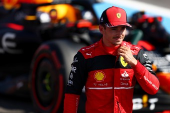 F1: Csapattársának köszöni a pole-t Leclerc