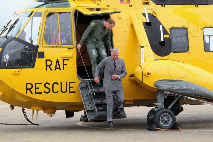 Szállás lett Vilmos herceg mentőhelikopteréből