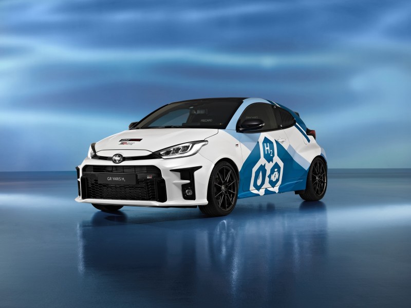 Hidrogénmotoros teherautókban látja a jövőt a Toyota 1 Hidrogénmotoros teherautókban látja a jövőt a Toyota 1
