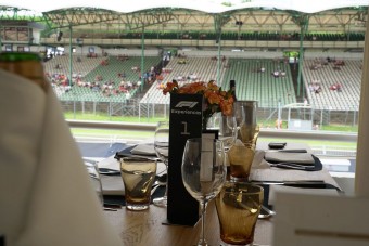 Így nézik a Magyar Nagydíjat a szupergazdagok