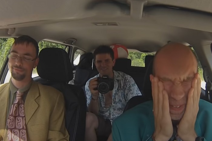 Öt embert zártunk egy autóba a tűző napon, soha ne próbáljátok ki!