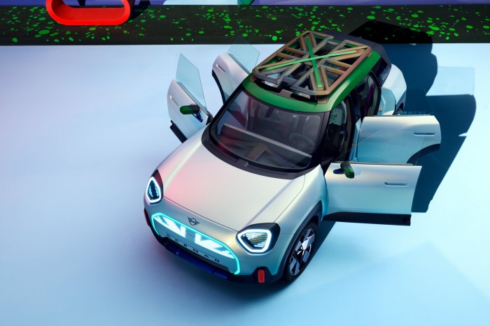 Nem a felnőtteknek készül a legújabb MINI 13