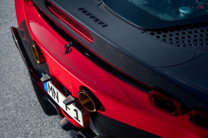 Még brutálisabb lett a Ferrari hibridje