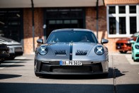 30 évnek állít emléket ez a Porsche 911 13