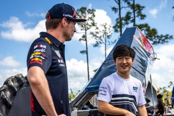 F1: Pszichológus kellett a Red Bull pilótájának
