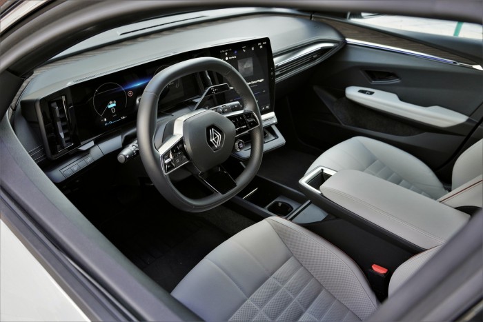 Lehet példát venni róla – Renault Megane E-Tech 76 Lehet példát venni róla – Renault Megane E-Tech 76