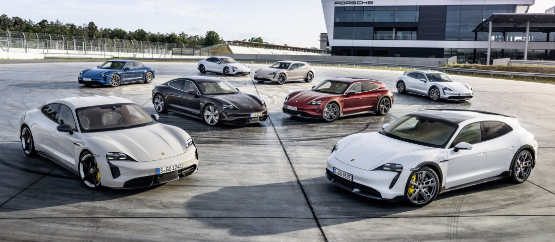 Visszamenőleg megújul a Porsche villanyszedánja