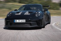 Durvább lesz a legkeményebb Porsche 2