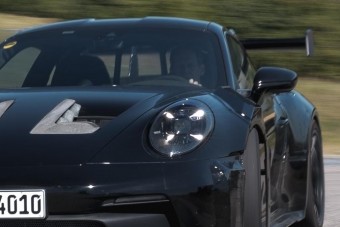 Durvább lesz a legkeményebb Porsche
