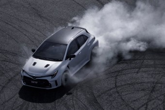 Új listavezetők uralkodnak a magyar autópiacon