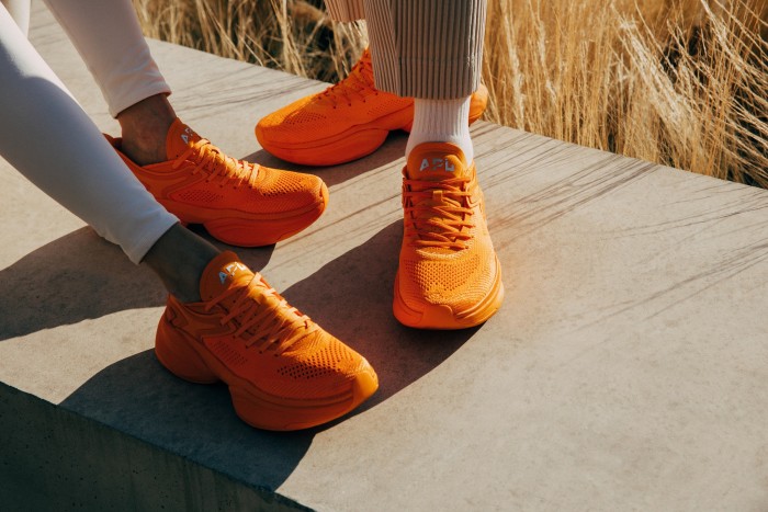 Ilyen az, ha cipőt készít a luxusautómárka 3