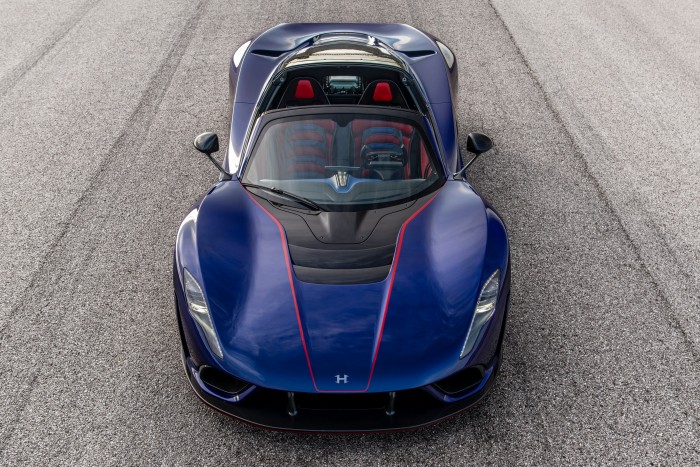 Megérkezett a világ legerősebb kabriója 6