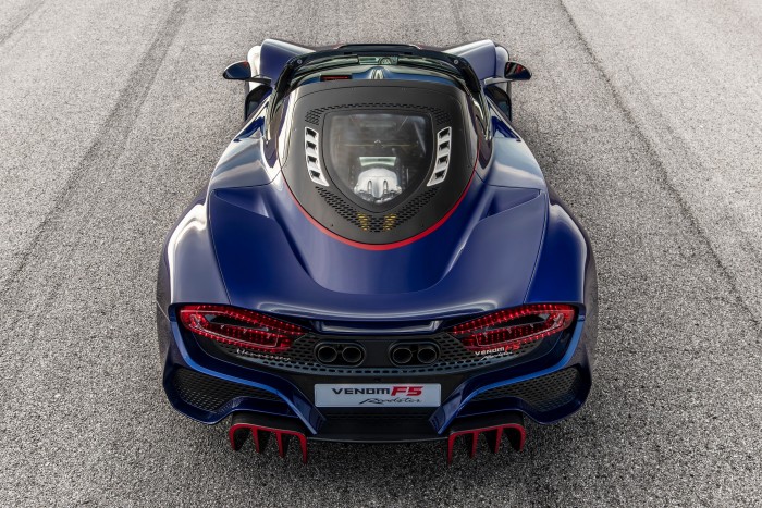 Megérkezett a világ legerősebb kabriója 7