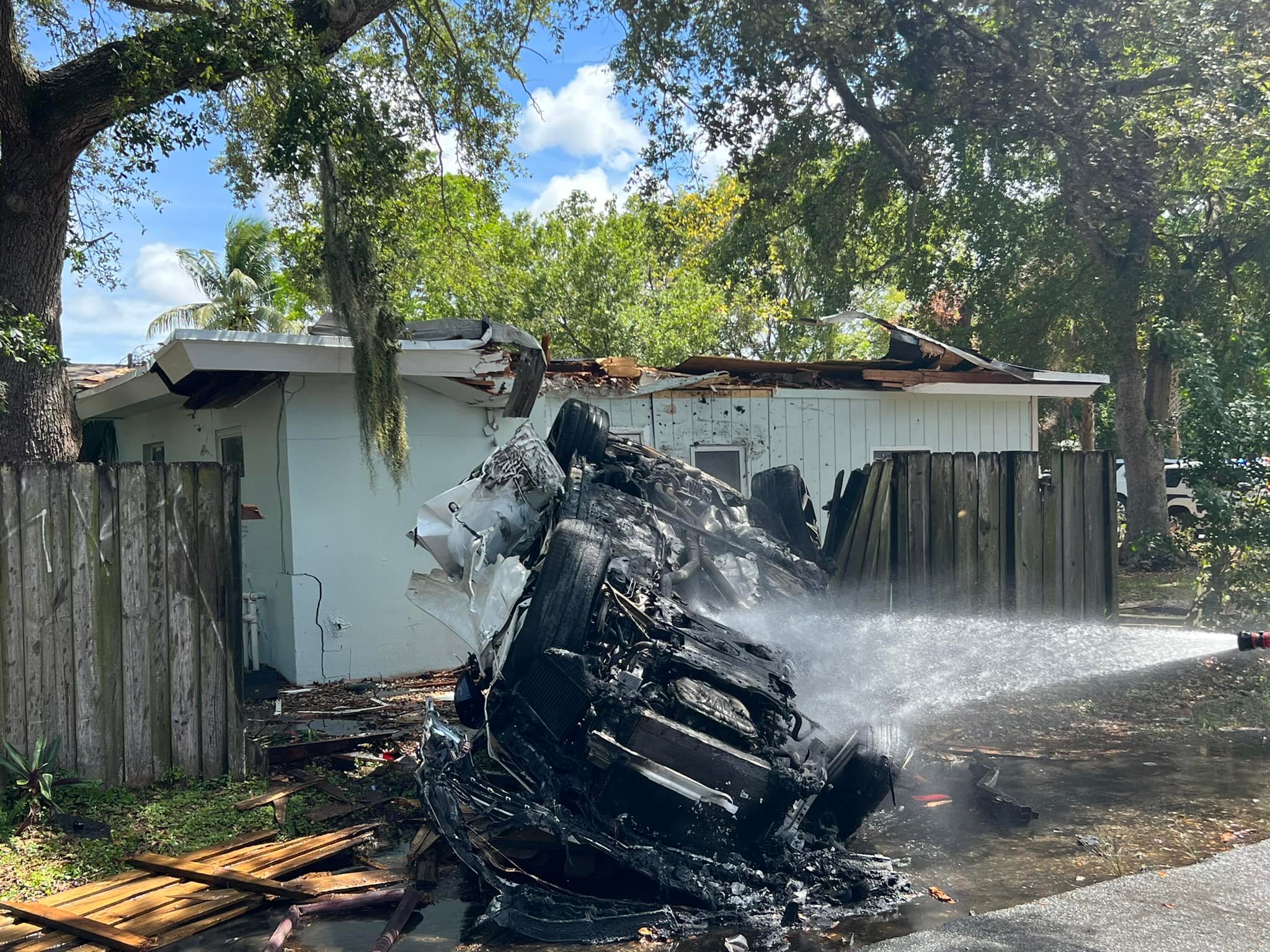 A száguldó Lamborghini mindent összetört, ami az útjába került 3