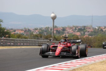 F1: Az utolsó szalmaszálba kapaszkodik a Ferrari 