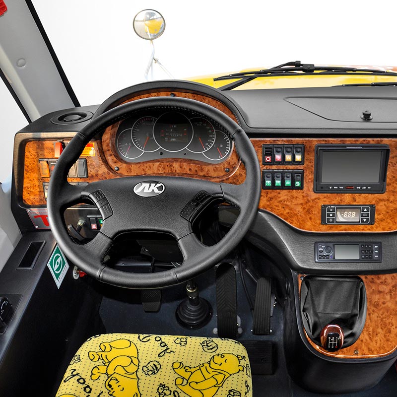 Ez az iskolabusz a párját ritkítja 1