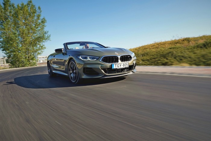 Benzinzabálók a jövőnkért – BMW M850i és Mercedes-AMG SL 55 107 Benzinzabálók a jövőnkért – BMW M850i és Mercedes-AMG SL 55 107
