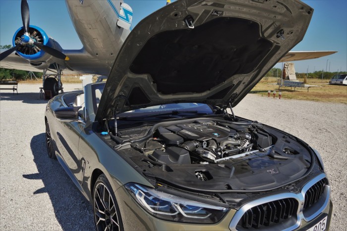 Öncélú. Pazarló. Tökéletesen BMW! – M850i xDrive teszt 10