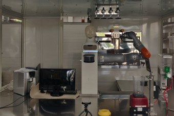 Már azt is figyeli a robotcsapos, milyen a kedved