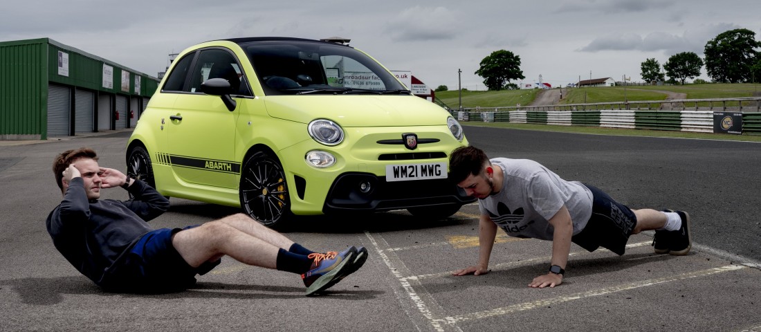 Az autózás jobb, mint a kondizás