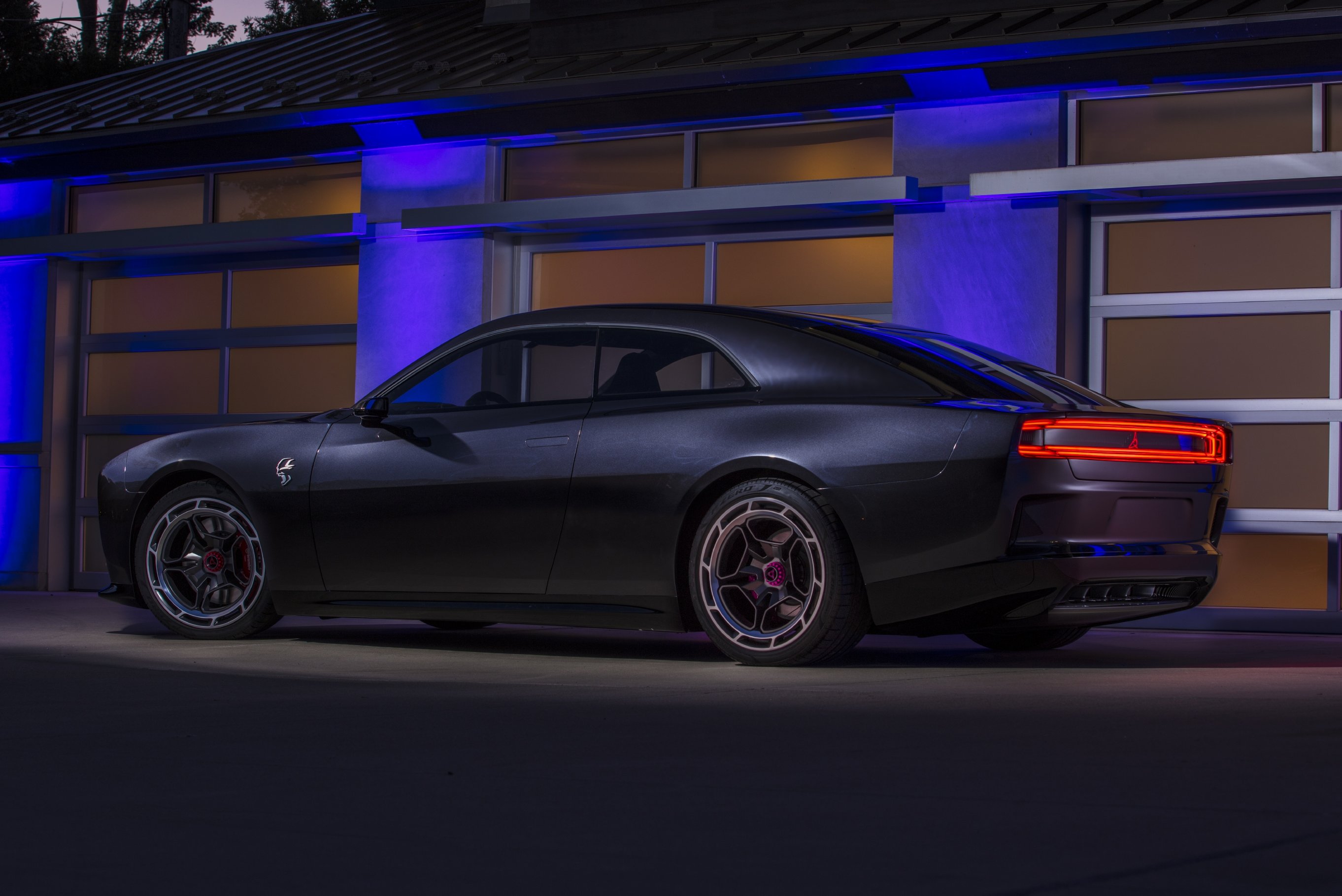 Dodge Charger Daytona SRT Concept Vezess