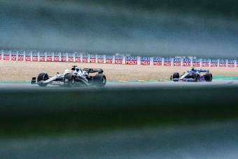 F1: Váratlan helyről jöhet Alonso utódja az Alpine-hoz