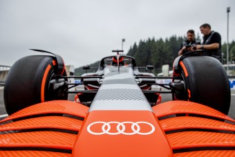 F1: Máris beszólogat egymásnak a Mercedes és az Audi