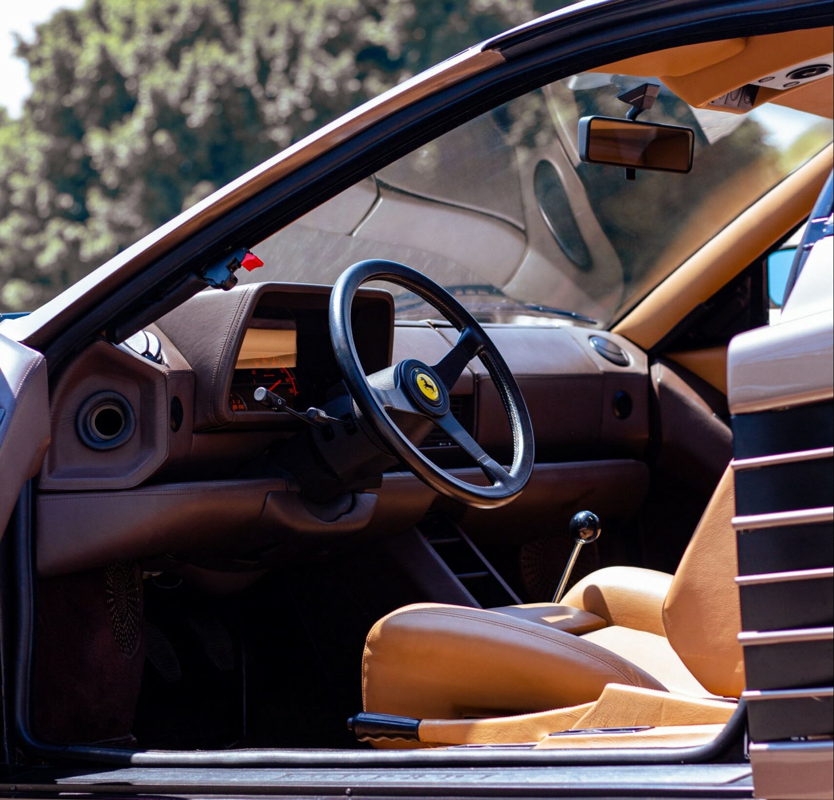 Nincs ennél elegánsabb Ferrari a 80-as évekből 3 | Vezess Nincs ennél elegánsabb Ferrari a 80-as évekből 3