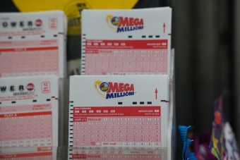 Veszni hagyhatják a világrekorder lottónyereményt