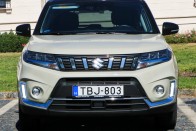 Fullba nyomja a hibridet a legújabb Suzuki Vitara 31