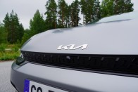 Erre még mi sem számítottunk! – Kia EV6 GT 64