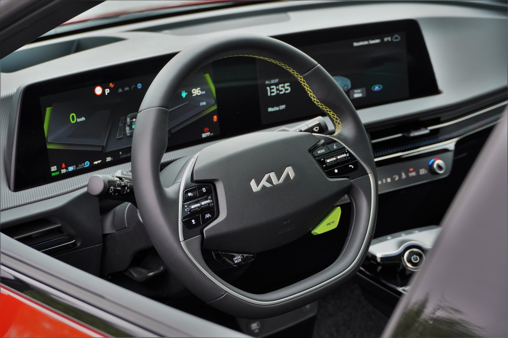 Erre még mi sem számítottunk! – Kia EV6 GT 15