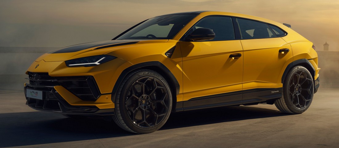 Ha földúton száguldoznál, ez a te autód