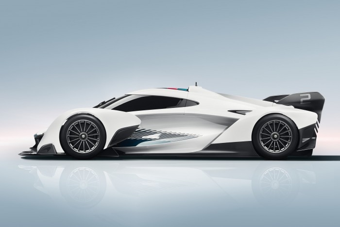 Megépítette videojáték-versenyautóját a McLaren 8