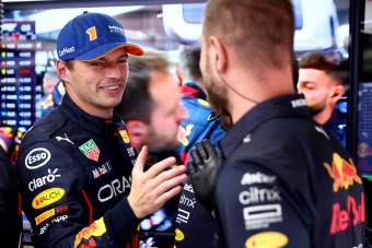 F1: Verstappen átgázolna a mezőnyön