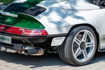 Meg sem próbál szép lenni ez a Porsche