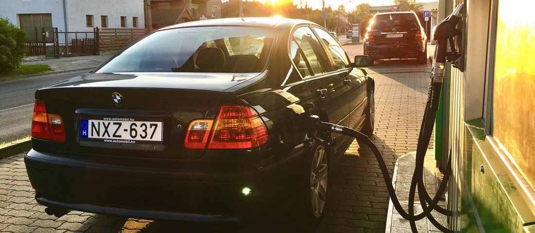 Drága a benzin? Itt az idő megtanulni vezetni!