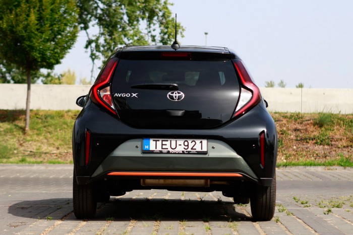 Megnőtt a nők cuki kedvence – Toyota Aygo X 7