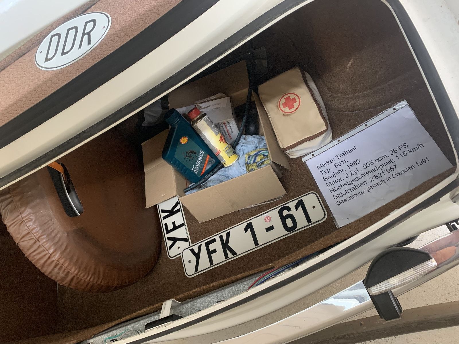 Milliomos vagy, ha akad a garázsodban egy ilyen állapotú Trabant 6