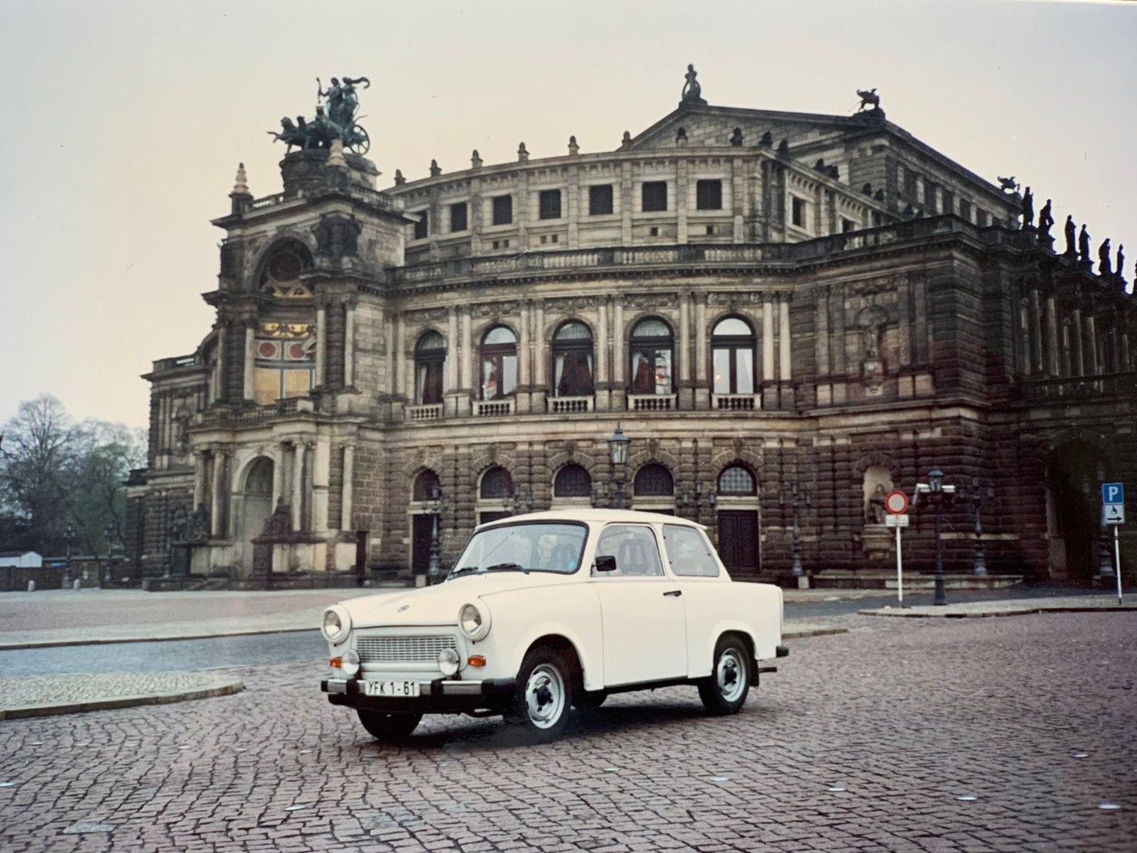 Milliomos vagy, ha akad a garázsodban egy ilyen állapotú Trabant 5